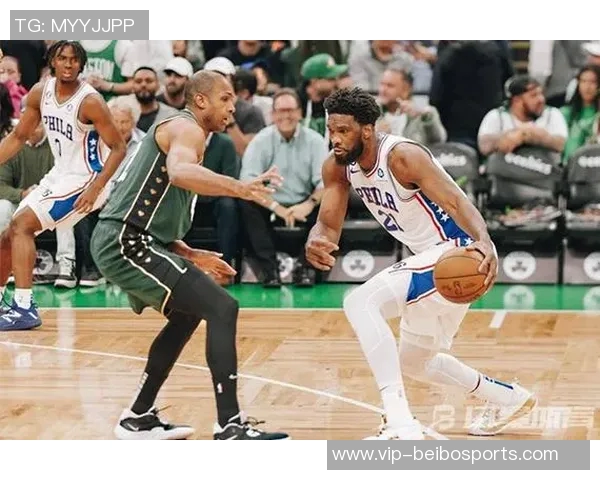 76人揭幕战迎战绿军恩比德确认出战乔治等三人缺席引关注 76人揭幕战迎战绿军恩比德确认出战乔治等三人缺席引关注
